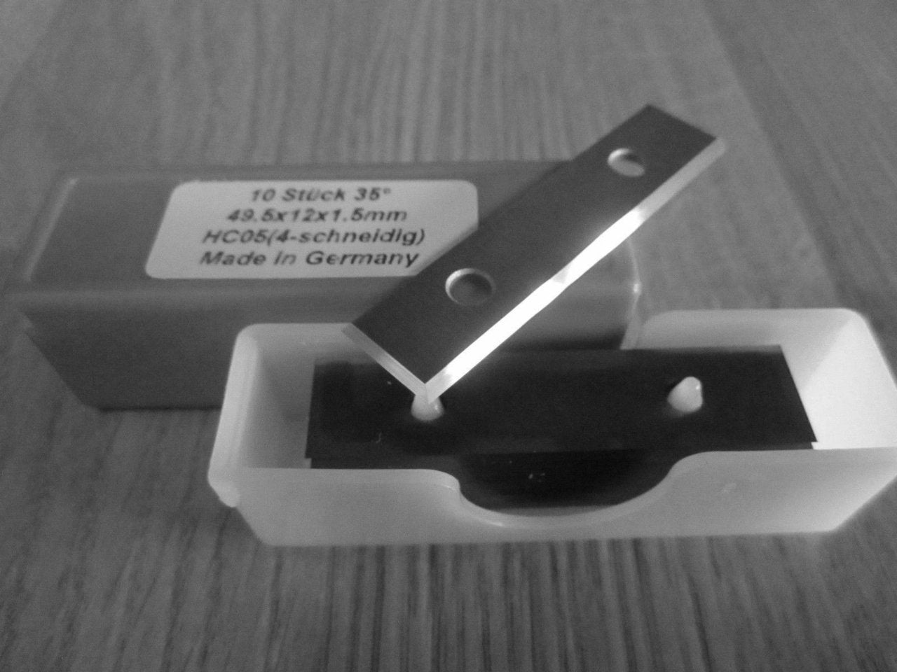 HM Standard Wendeplatten Z4 (2-loch) 12 mm 10 Stk. - effektiv-werkzeuge
